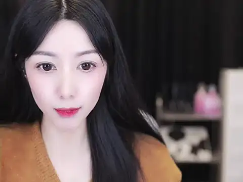 Nuyoah-77 online show from 8, 11, 2025