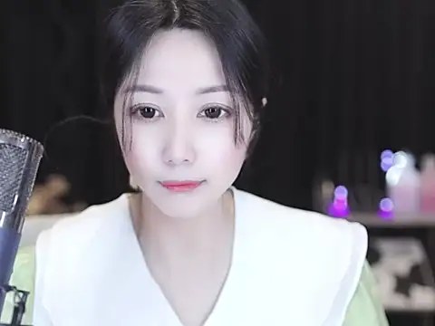 Nuyoah-77 online show from 21, 3, 2026