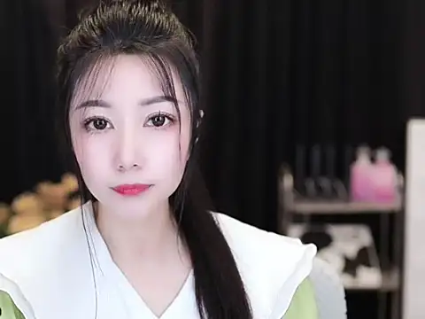 Nuyoah-77 online show from 21, 9, 2025