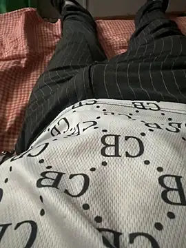 Stikloav online show from 21, 11, 2025