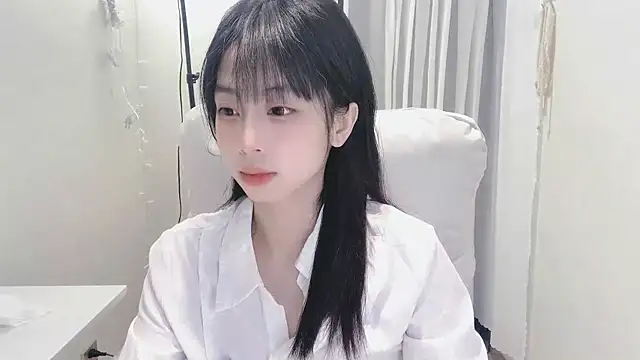 -Hottie online show from 7, 3, 2025