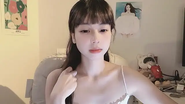 -Hottie online show from 14, 9, 2025