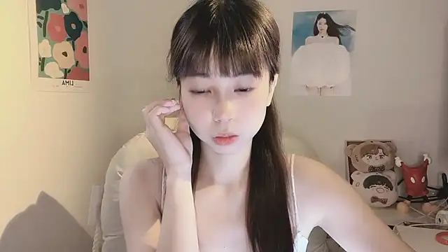 -Hottie online show from 9, 9, 2025