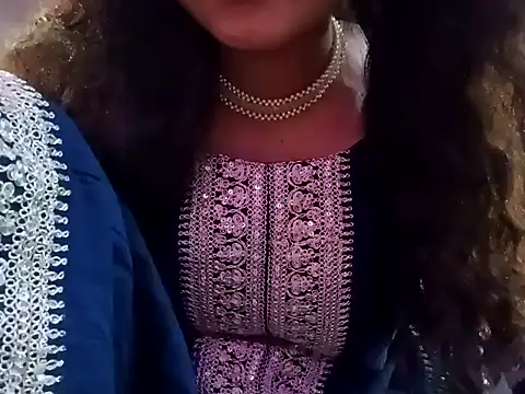 GoldnessAishu online show from 30, 1, 2025