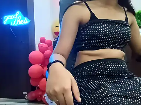 GoldnessAishu online show from 20, 2, 2025