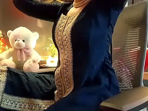 GoldnessAishu online show from 30, 1, 2025