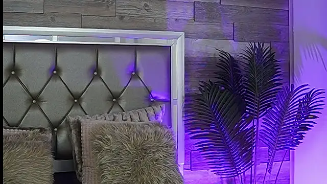 KeylaConner online show from 12, 9, 2025