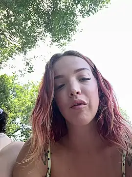 Snapshot of gloria01_daddy chatting on 7, 7, 2026 gloria01 daddy online show from 7, 7, 2026