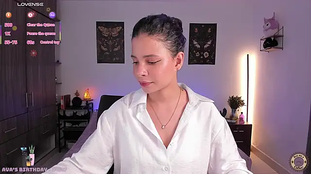 LadyAvalon online show from 7, 4, 2026