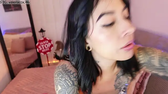 ValeriaCox online show from 22, 11, 2025