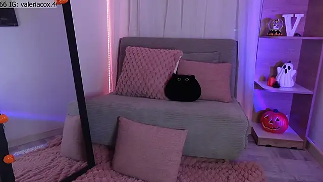 ValeriaCox online show from 12, 10, 2025