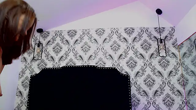 SaaraBrown online show from 15, 3, 2025