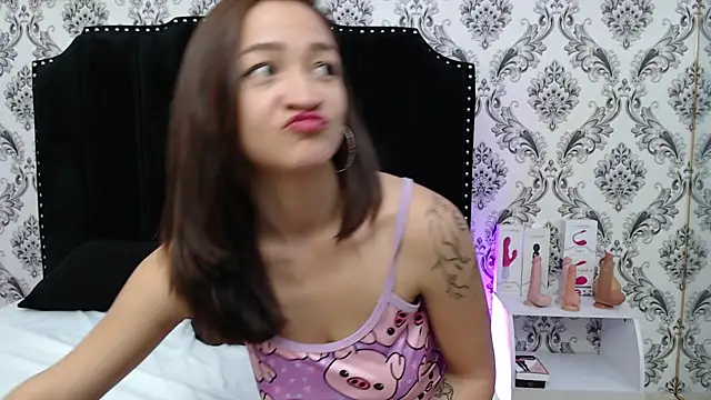 SaaraBrown online show from 15, 3, 2025