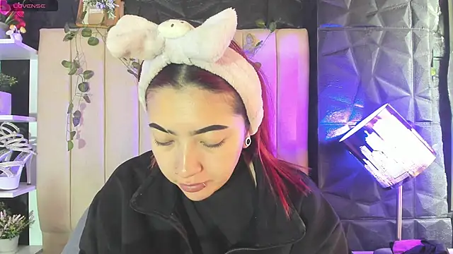 Snapshot of Mia_Rinn chatting on 16, 1, 2026 Mia Rinn online show from 16, 1, 2026