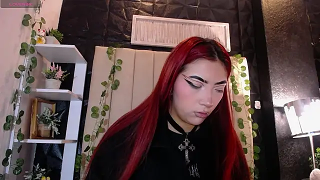 Mia Rinn online show from 22, 2, 2025