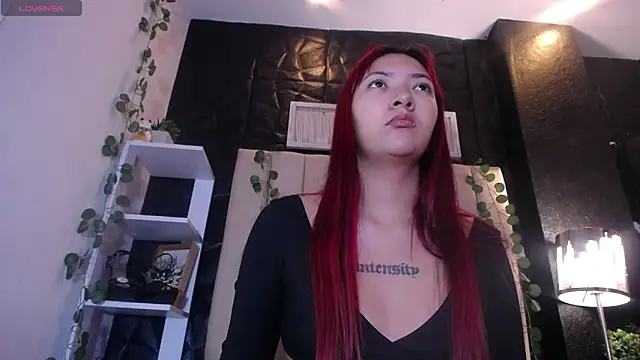 Mia Rinn online show from 12, 3, 2025