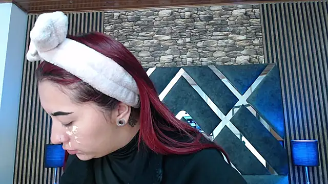 Mia Rinn online show from 9, 1, 2026