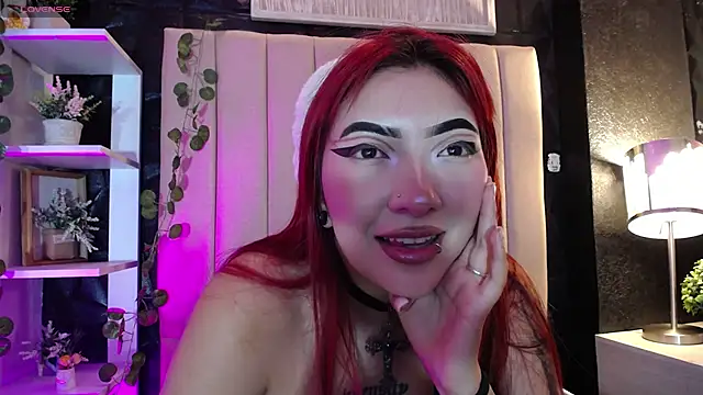 Mia Rinn online show from 18, 2, 2025