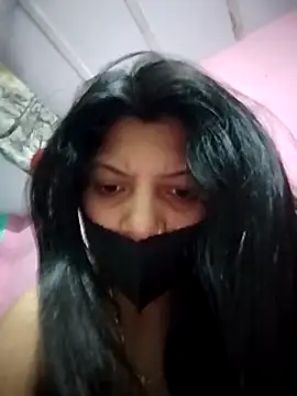 Hotty-Divya online show from 9, 4, 2026