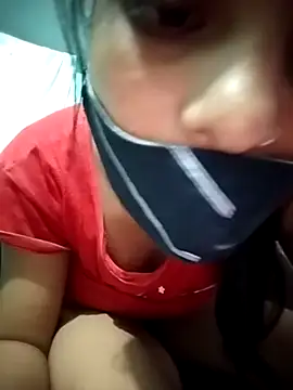 Hotty-Divya online show from 18, 9, 2025