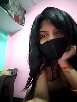 Hotty-Divya online show from 6, 5, 2026
