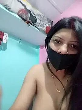 Hotty-Divya online show from 14, 4, 2026