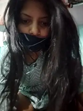 Hotty-Divya online show from 3, 4, 2026