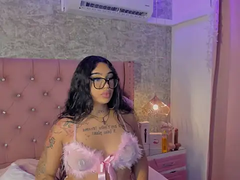 Snapshot of Mia_Jansen chatting on 11, 2, 2026 Mia Jansen online show from 11, 2, 2026