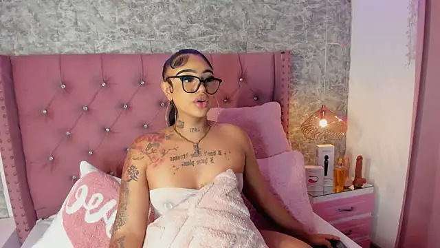 Snapshot of Mia_Jansen chatting on 21, 2, 2026 Mia Jansen online show from 21, 2, 2026