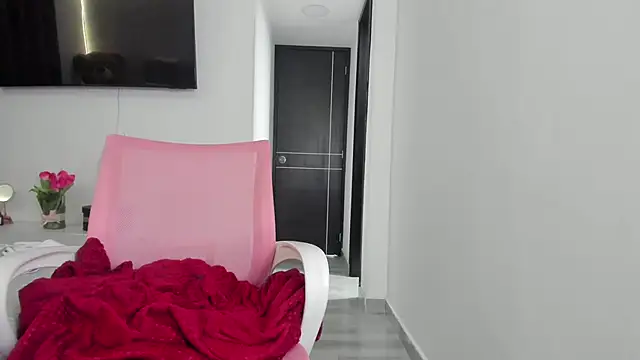 Ori valentina online show from 27, 2, 2025