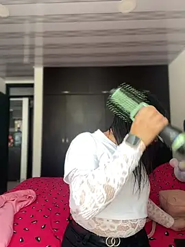 Lesly 10- online show from 10, 1, 2026