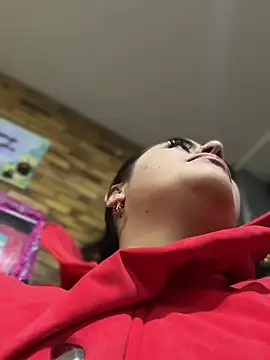 Lesly 10- online show from 6, 2, 2026