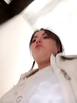 Lesly 10- online show from 22, 9, 2025