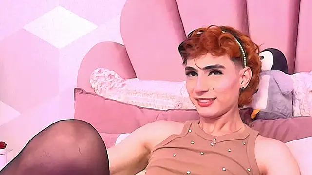 KylieMonnett online show from 10, 2, 2026