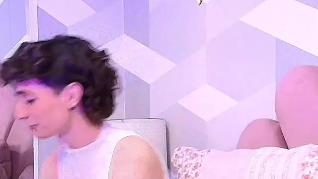 KylieMonnett online show from 24, 9, 2025