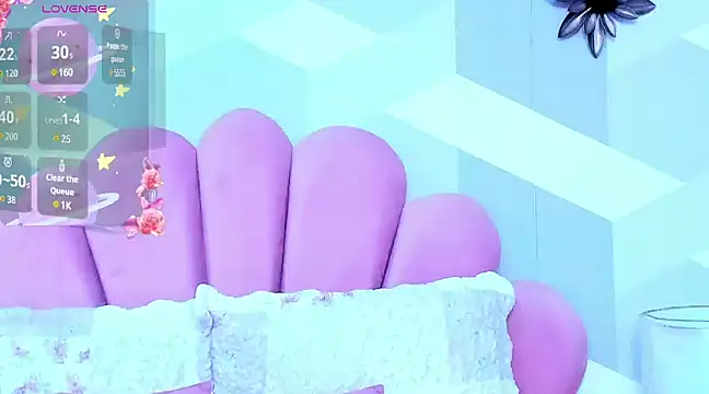 KylieMonnett online show from 10, 3, 2025