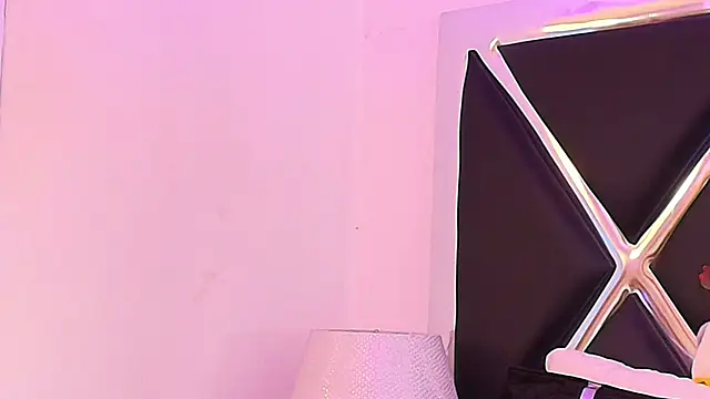 KylieMonnett online show from 22, 10, 2025