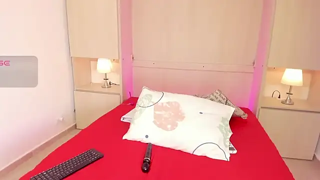 EmilyyStuart online show from 21, 10, 2025