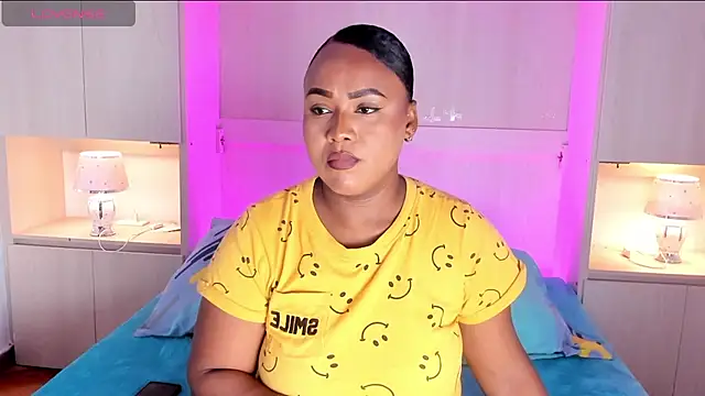 Snapshot of EmilyyStuart chatting on 14, 2, 2026 EmilyyStuart online show from 14, 2, 2026