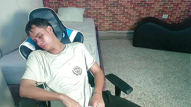 zacariasss  online show from 26, 9, 2025