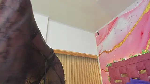 melody paris online show from 10, 2, 2026