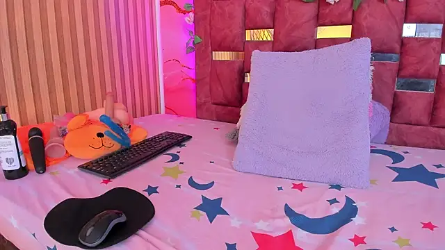 melody paris online show from 21, 3, 2025