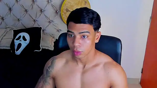 Andrew wolf7 online show from 31, 10, 2025