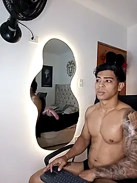 Andrew wolf7 online show from 7, 10, 2025