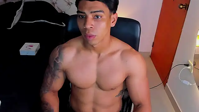 Andrew wolf7 online show from 7, 11, 2025