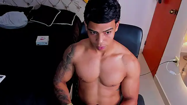 Andrew wolf7 online show from 10, 11, 2025