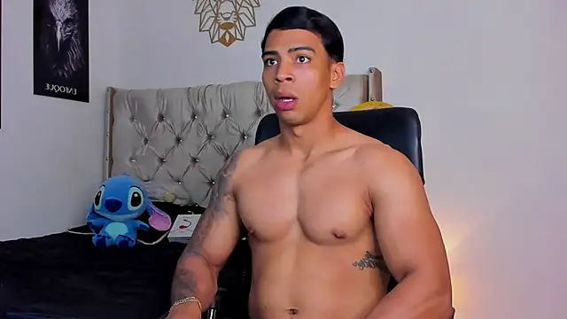 Andrew wolf7 online show from 8, 11, 2025