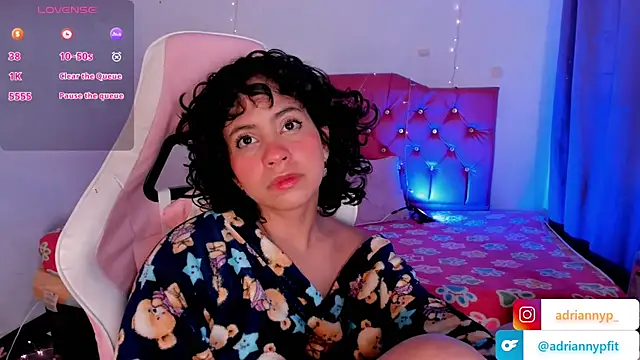 adriannyp 1 online show from 10, 9, 2025