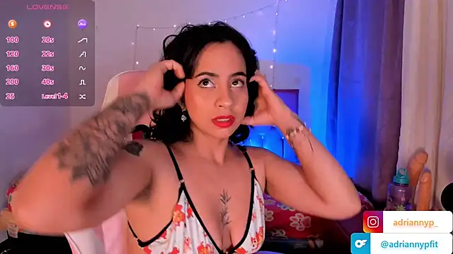 adriannyp 1 online show from 15, 9, 2025