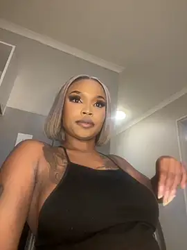 Snapshot of InkLady444 chatting on 5, 12, 2025 InkLady444 online show from 5, 12, 2025